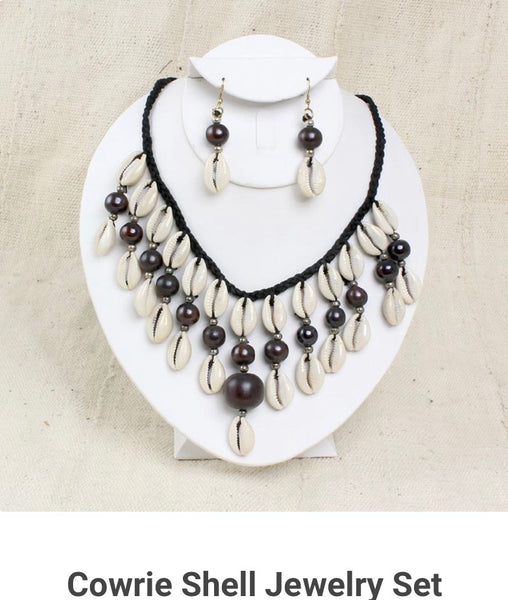 HOLY COWRIE SHELL NECKLACE AND EARRING SET